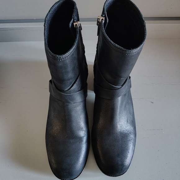 Sorel NL3709-010 Cate Black Leather Buckle Zip Boot US Size 8 - Picture 2 of 10